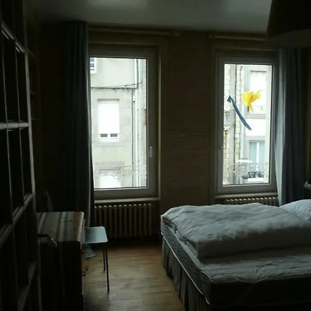 81 Rue des Juifs-3